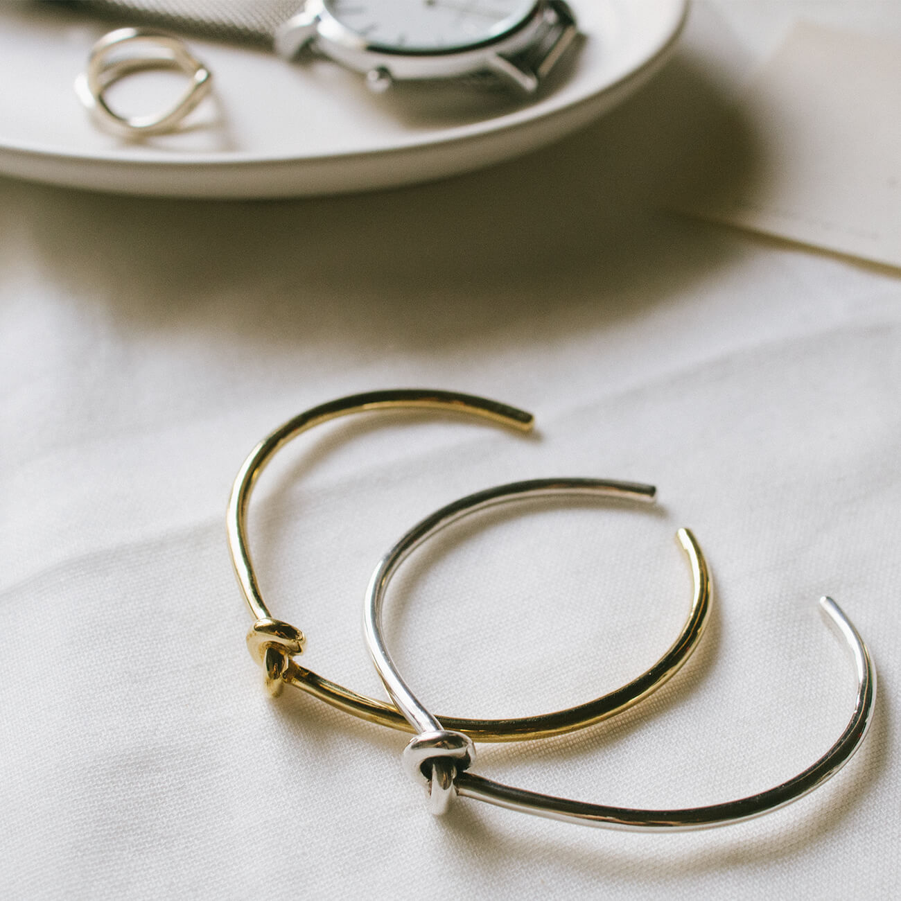 Silver925 Tight Knot Bangle OBLIGA -オブリガ- | Ops.(オプス)公式ストア