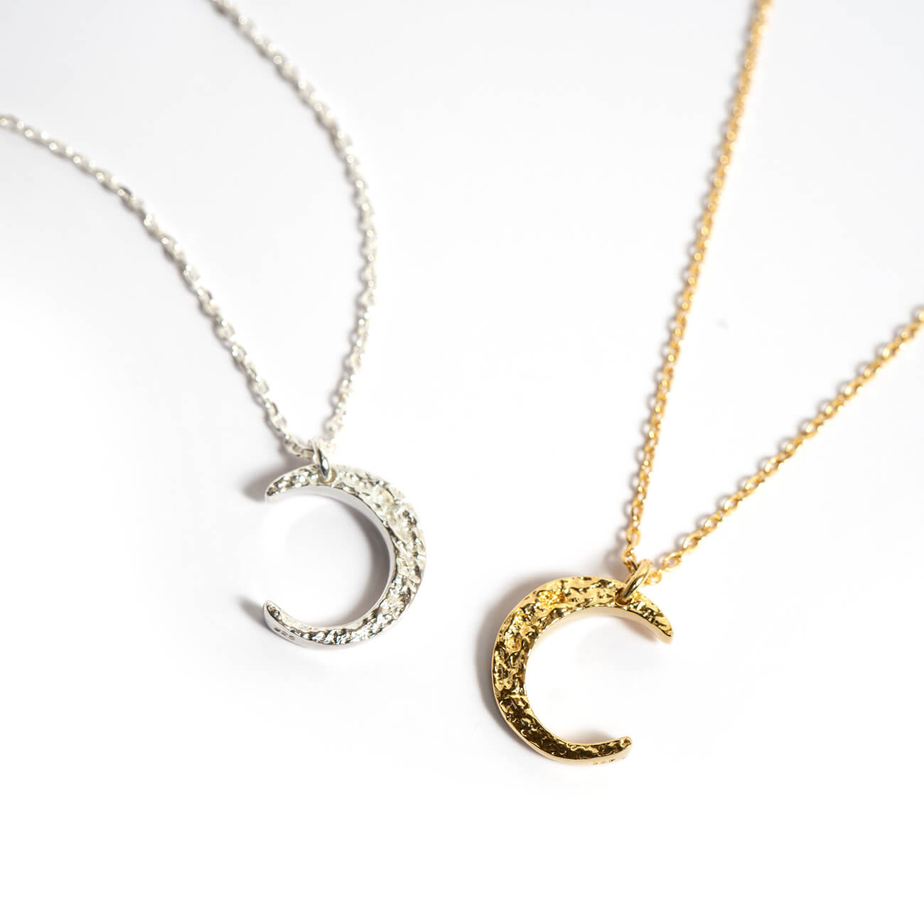 Silver925 Crescent Moon Necklace LUNEVE -ルネーブ- | Ops.(オプス