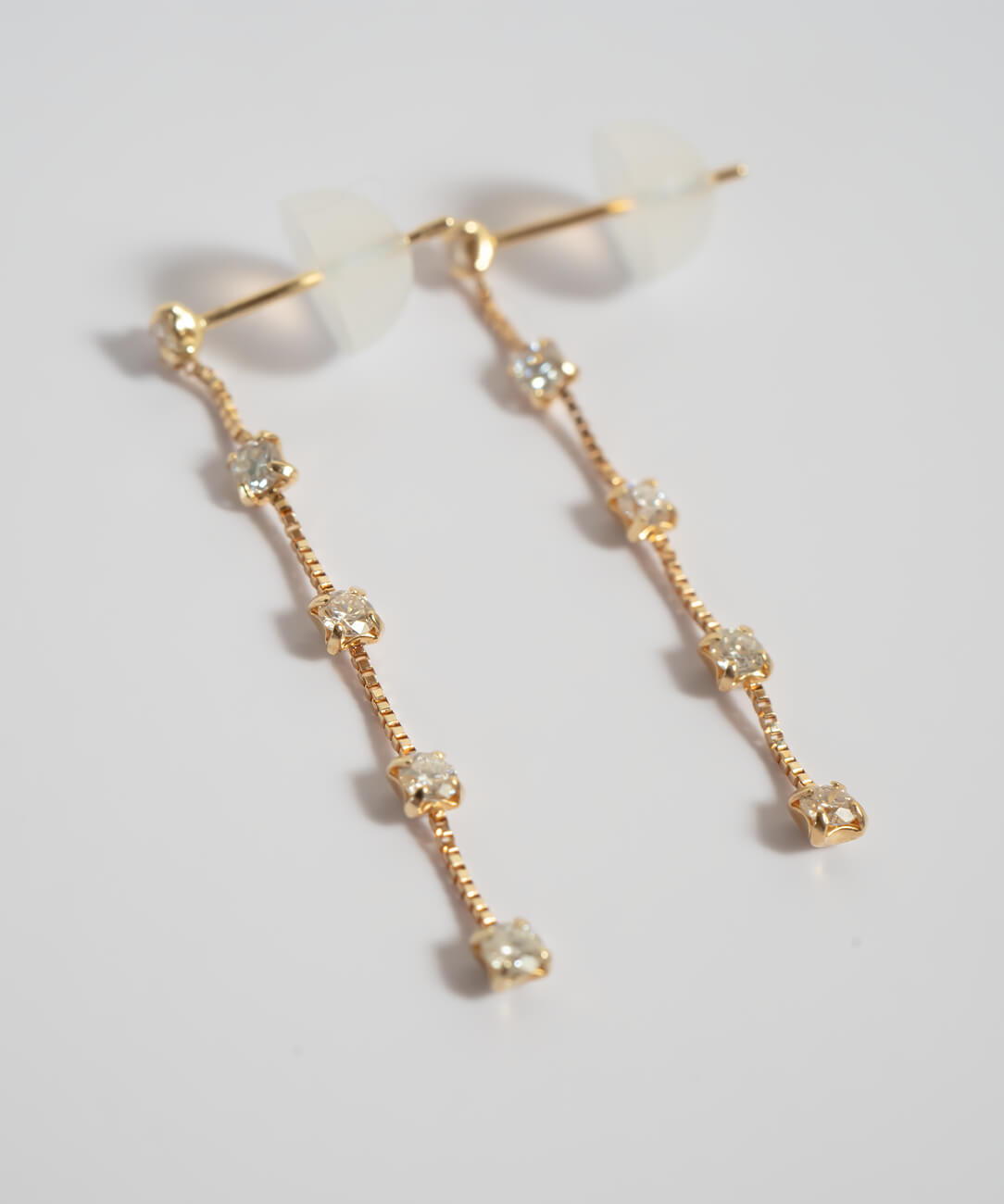 ダイヤ ダイヤモンド ピアス 18金 18K 揺れる レディース シンプル