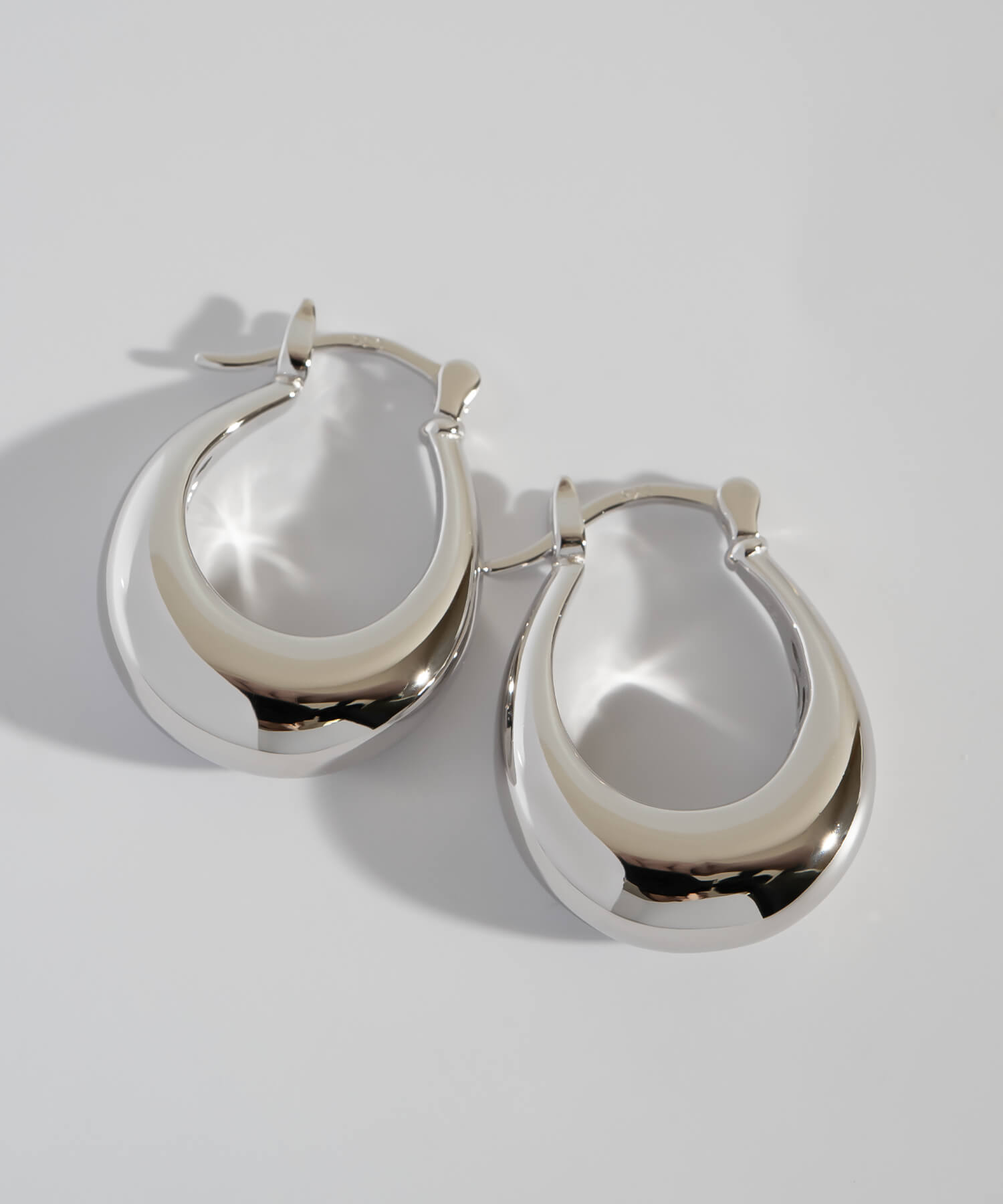 ピアス レディース シンプル フープピアス 大ぶり