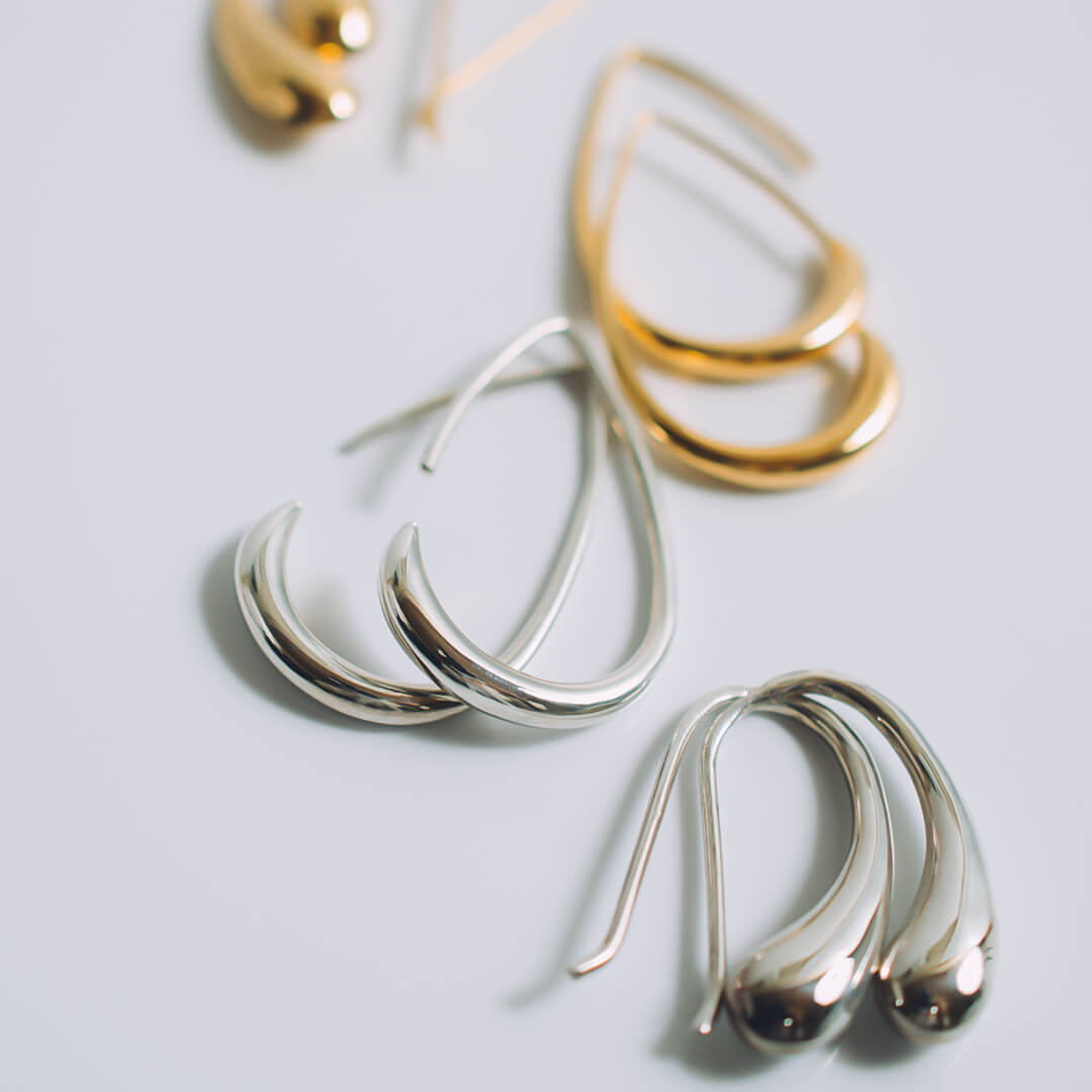 Silver925 Shiny Drop Hang Earrings LADEW -ラデュー- | Ops.(オプス