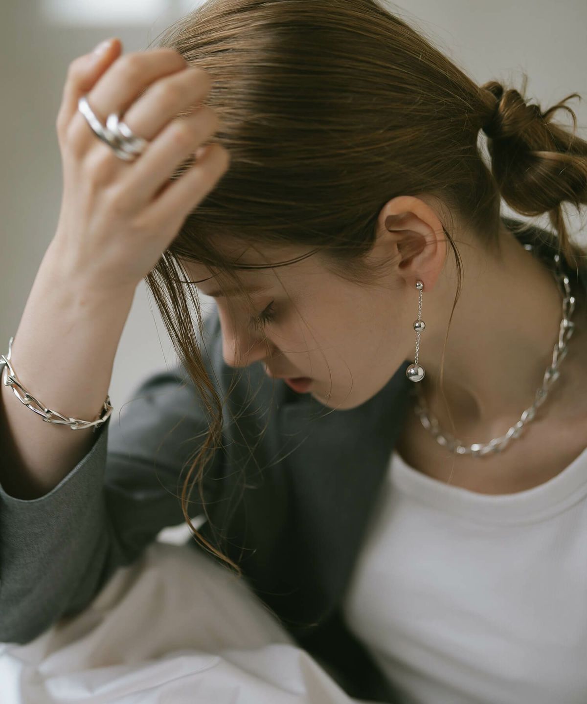 揺れる ピアス 金属アレルギー対応 かわいい シルバー ゴールド 18K仕上げ 【BAO バオ】 大きめ 大ぶり ボール チェーン ピアス シルバー925 両耳用 チェーンピアス ピアス カジュアル フォーマル おしゃれ