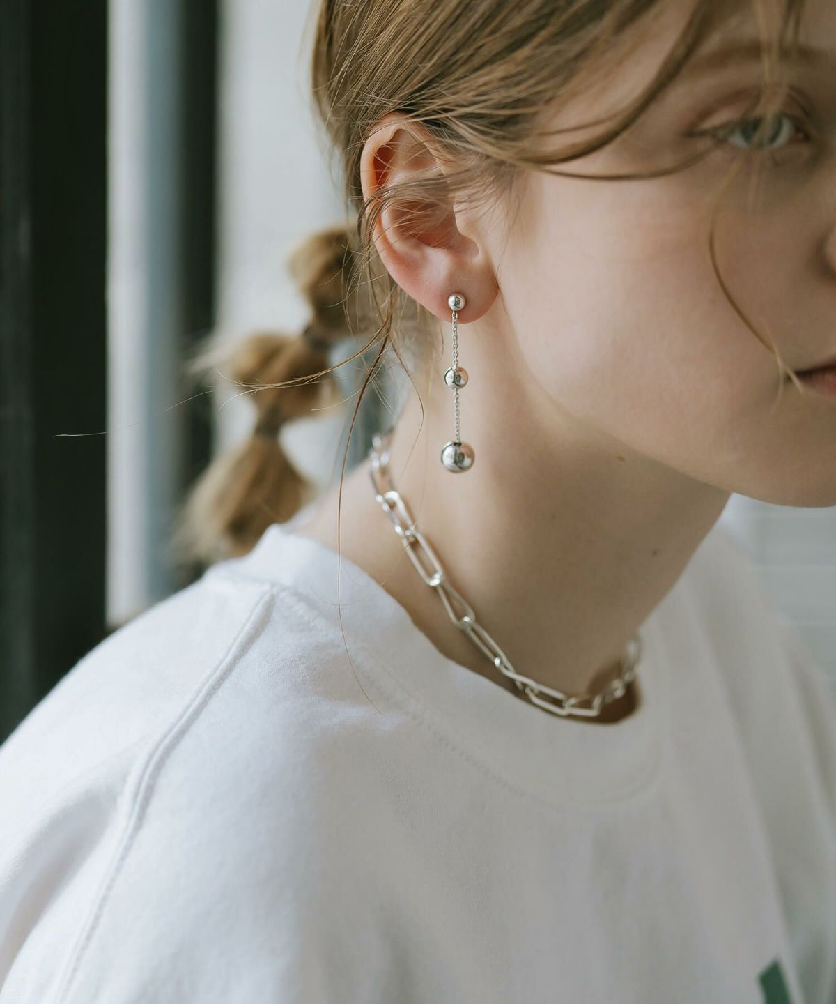 揺れる ピアス 金属アレルギー対応 かわいい シルバー ゴールド 18K仕上げ 【BAO バオ】 大きめ 大ぶり ボール チェーン ピアス シルバー925 両耳用 チェーンピアス ピアス カジュアル フォーマル おしゃれ