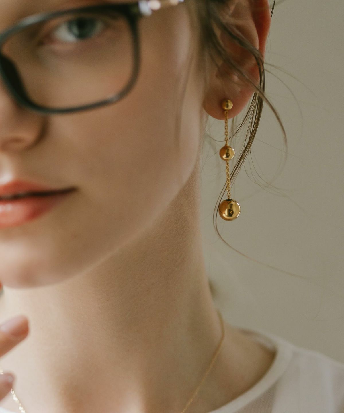 揺れる ピアス 金属アレルギー対応 かわいい シルバー ゴールド 18K仕上げ 【BAO バオ】 大きめ 大ぶり ボール チェーン ピアス シルバー925 両耳用 チェーンピアス ピアス カジュアル フォーマル おしゃれ