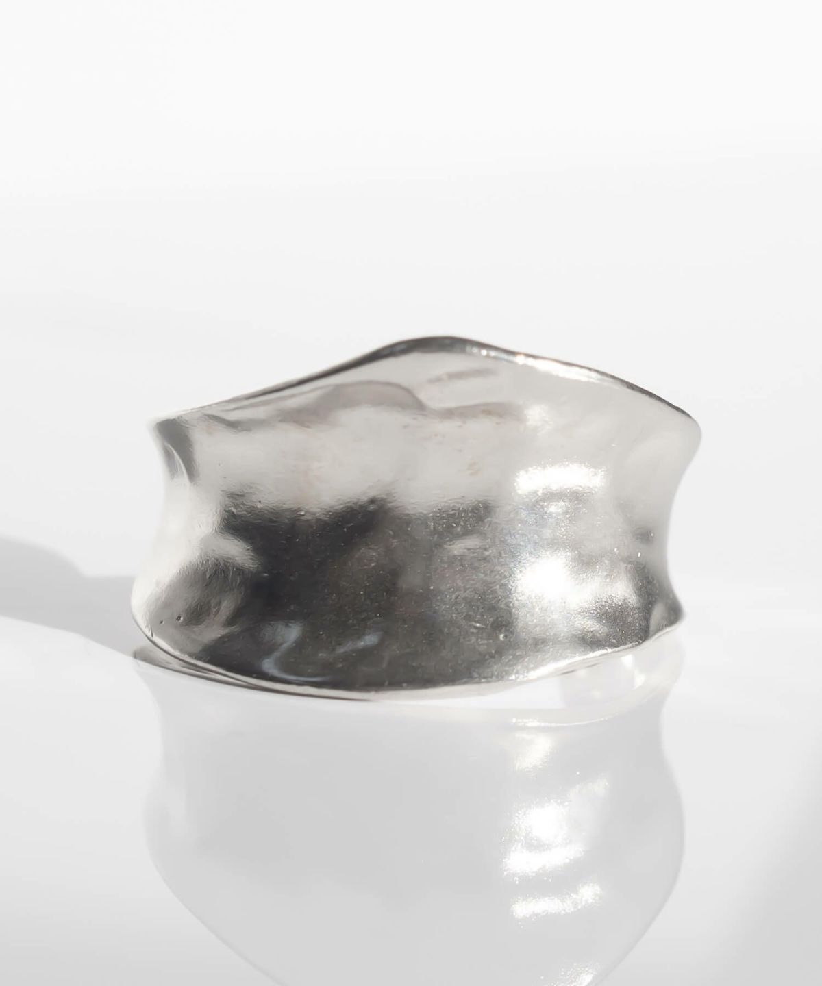 【雑誌掲載アイテム】シルバー925 大ぶり フープピアス 【CORNETTO コルネ】 変色防止仕上げ 両耳用 silver925 内反り 金属アレルギー 安心 ピアス レディース ジュエリー アクセサリー キャッチピアス おしゃれ