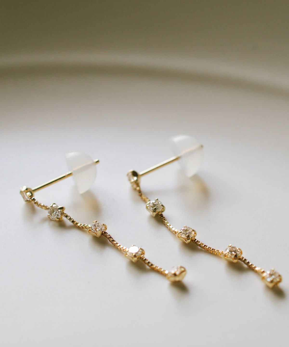 ダイヤモンド ピアス 揺れる 18金 ブランド 5連 天然 ダイヤモンド 甲府ブランド ロングピアス k18 １８k 大人 可愛い おしゃれ