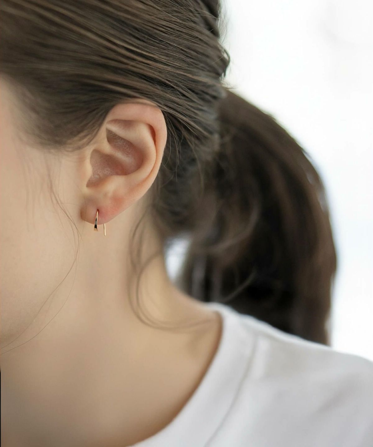 18k ピアス フープ つけっぱなし 小さめ 18金 K18 日本製・甲府ブランド 金属アレルギー 対応 レディース ジュエリー アクセサリー プレゼント フープピアス フックピアス 揺れる ラインピアス カジュアル おしゃれ ゴールドピアス