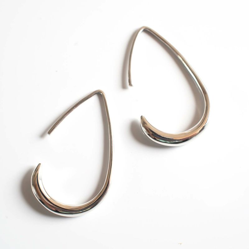 Silver925 Shiny Drop Hang Earrings LADEW -ラデュー- | Ops.(オプス)公式ストア