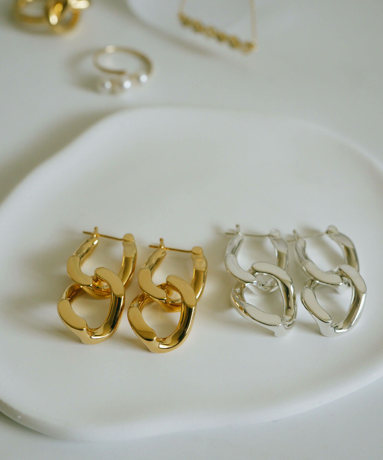 シルバー925 ピアス ゴールド ピアス 【NEVIEN ネビア】 silver925 金属アレルギー 安心 大ぶり ピアス シンプル レディース 18k ピアス 揺れる 派手 個性 レトロ 大人 可愛い ピアス カジュアル フォーマル 大人 可愛い おしゃれ