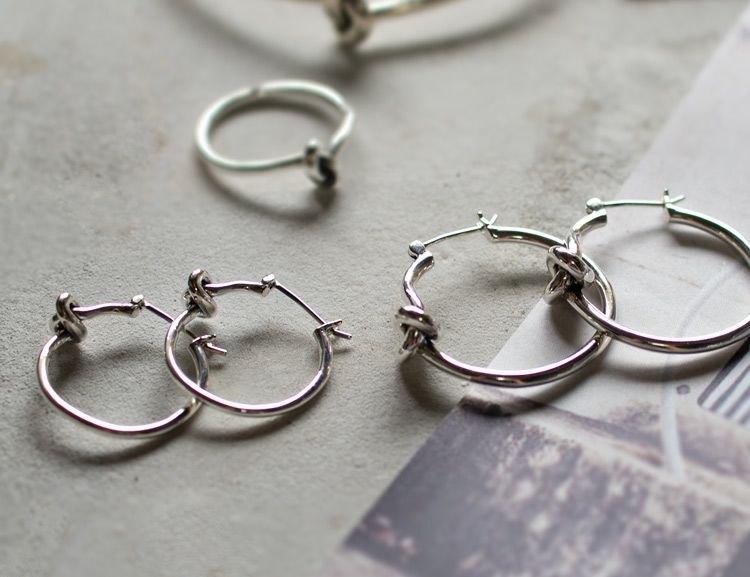 Silver925 Tight Knot Hoop Earrings OBLIGA ERG -オブリガ