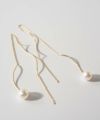 【ドラマ ハゲタカ衣装協力品】 ピアス 18k 揺れる チェーンピアス 【Orne オルヌ / ウェーブ】 18金 k18 アメリカンピアス ロングピアス ラインピアス ゴールドピアス ウェーブ ゴールド キャッチ 両耳用 大人 可愛い おしゃれ