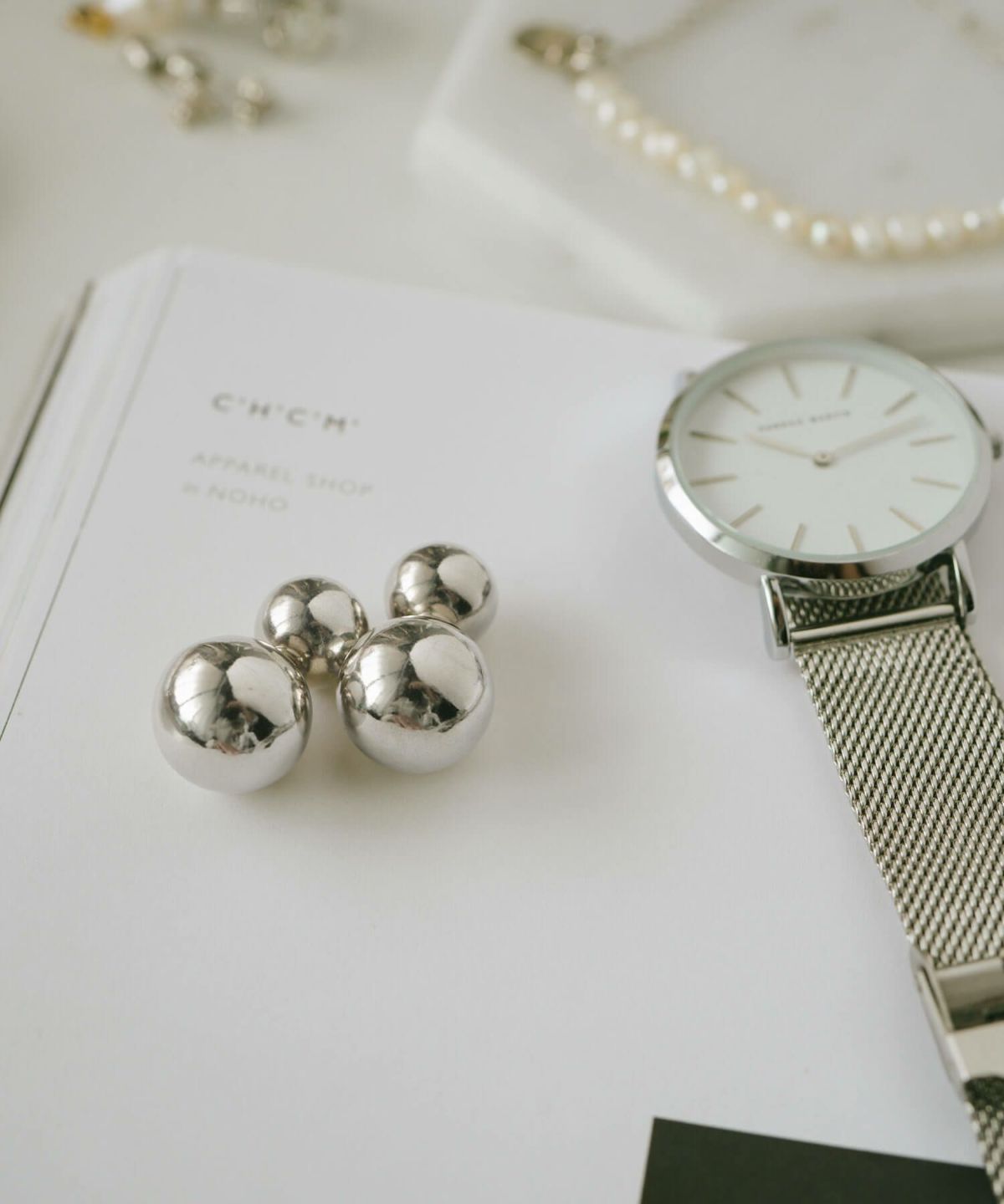 【雑誌掲載アイテム】 大きめ ピアス シルバー ボール 【Pallo パロ】 silver925 シルバー925 バックキャッチピアス ダブルキャッチ シルバーピアス 大ぶり 両耳用 丸玉 シルバー トライバルピアス レトロ おしゃれ 金属アレルギー 軽量