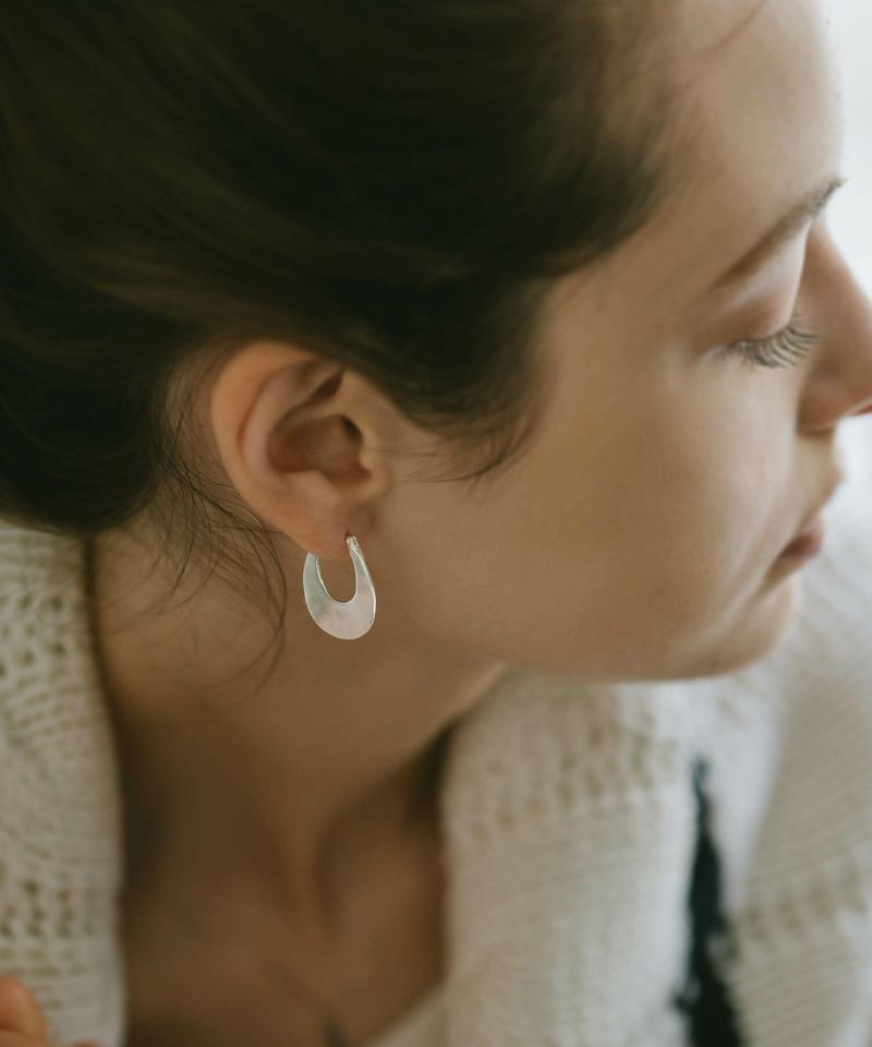 Silver925 Horse Shoe Hoop Earrings PEDOL -ぺドル- | Ops