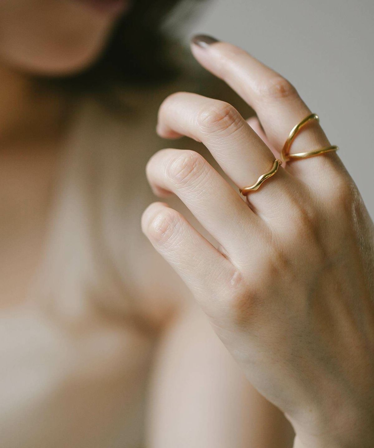 金属アレルギー 安心 シルバー925 リング シンプル 【LOROC ロロック】 シルバー ゴールド リング シルバーリング ゴールドリング 太め レディース 中指 人差し指 指輪 おしゃれ 18金 リング ゴールド 指輪 ジュエリー アクセサリー ウェーブ 波 指輪 重ね付け