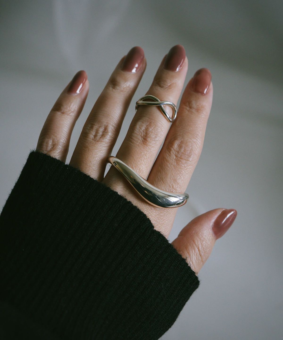 クロス イヤーカフ 大ぶり シルバー イヤカフ 金属アレルギー対応 【XIRA エクシラ】 イヤーカフ 18 金 仕上げ イヤーカフ シルバー925 かっこいい メンズ 片耳用 ゴールド シルバー ニッケルフリー 安心 重ね付け レディース イヤーカフス イヤリング ピンキーリング