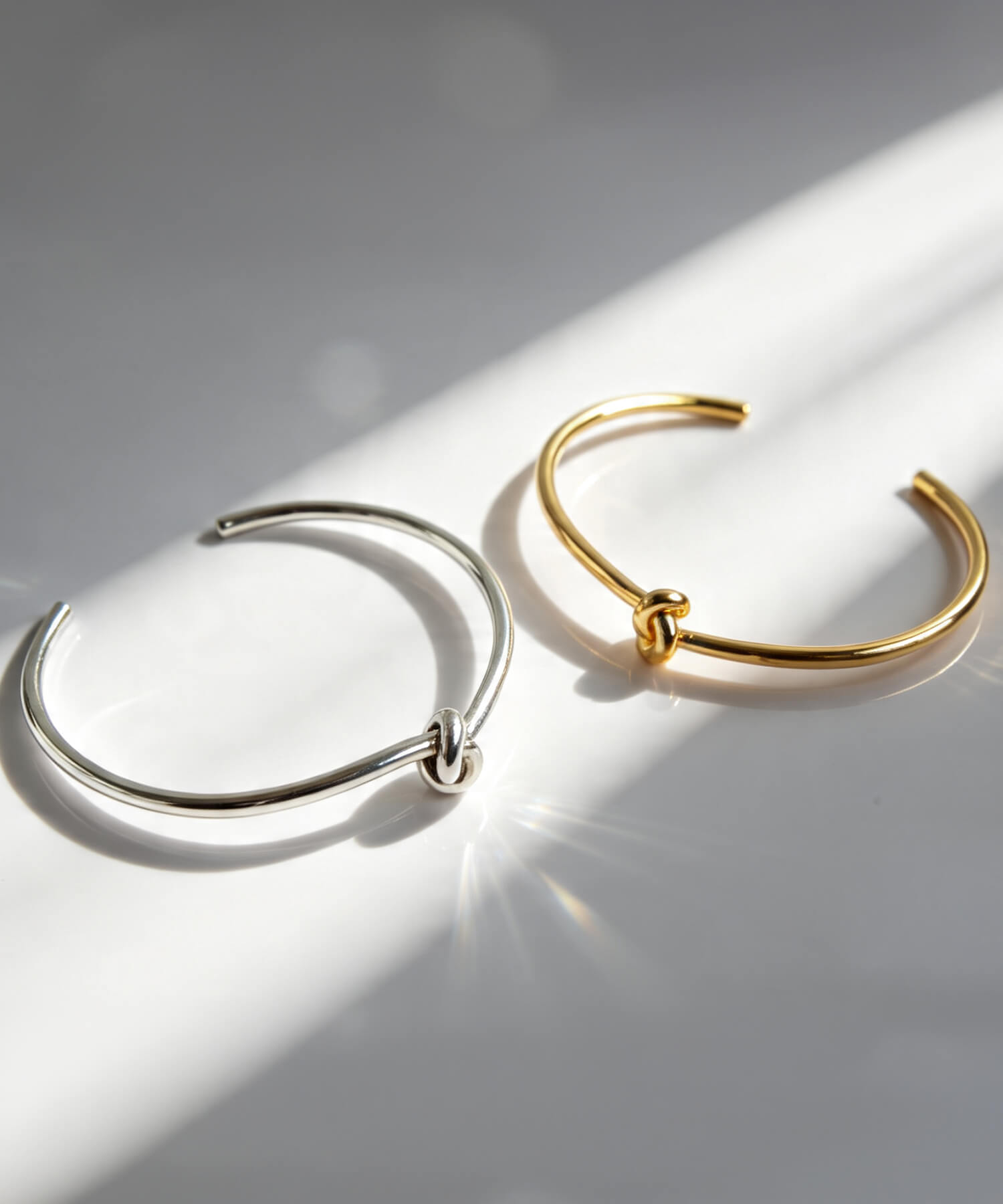 シルバー925 バングル ゴールド K18仕上げ ノットバングル 【OBLIGA オブリガ】 金属アレルギー対応 シルバー925 結び目 silver925 18kコーティング 太さ2mm 全2色 バングル 大人 可愛い おしゃれ