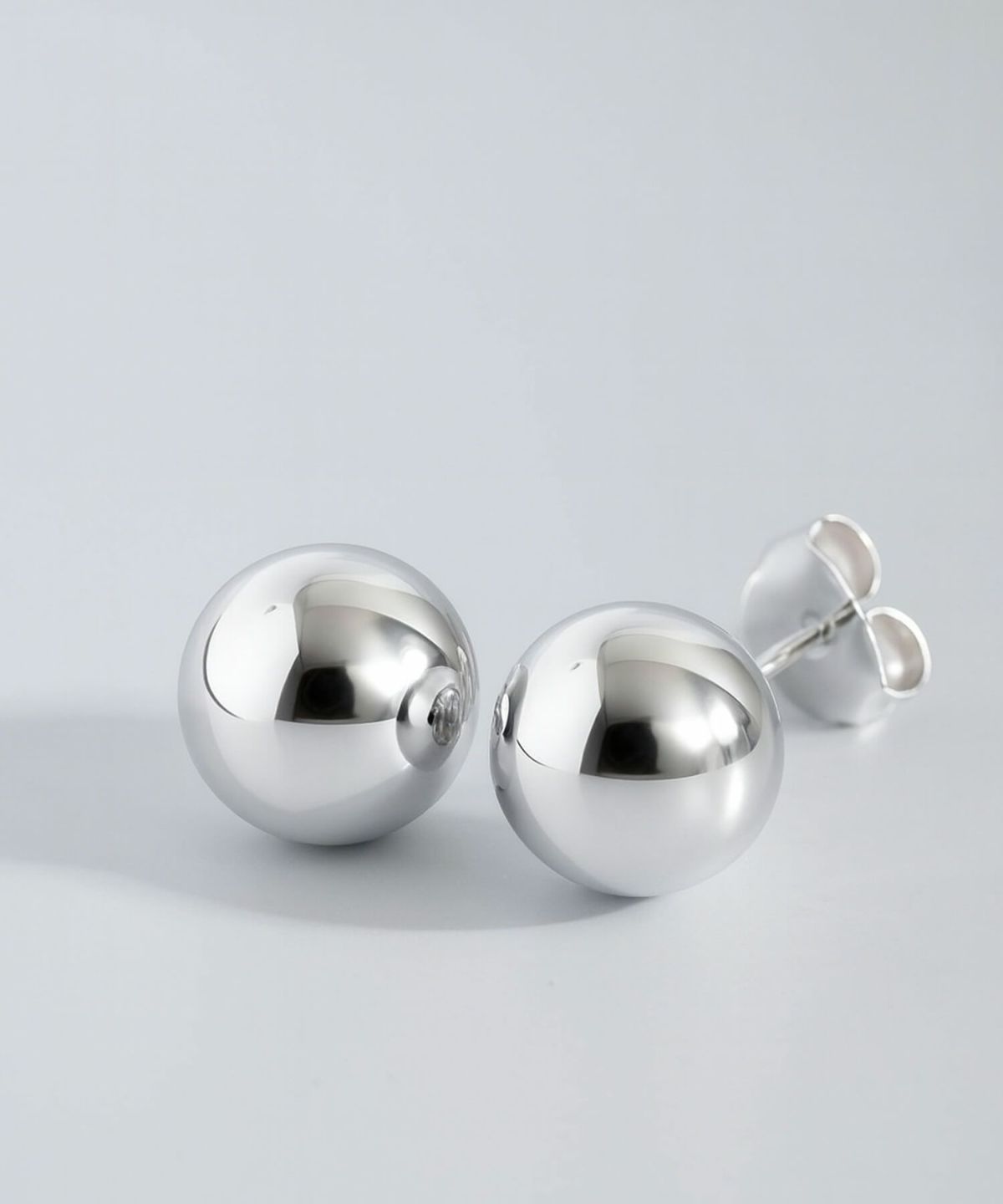 ピアスキャッチボールシルバー925大きめ大ぶり丸玉【HELMIEヘルミー】ピアス丸イエローゴールドスタッドピアスボールボールピアスメタルボール円形ピアス金属アレルギー18金ピアスゴールド大ぶり金属アレルギーピアス