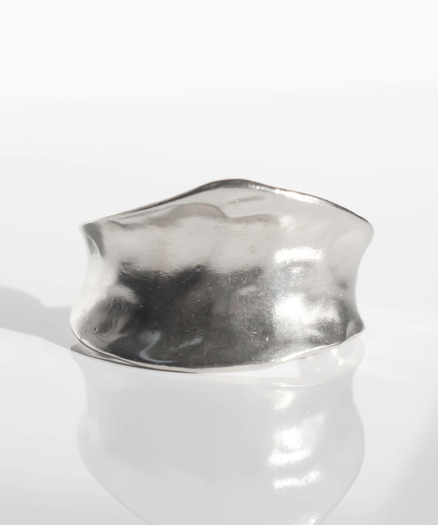 【訳ありアウトレット品】★通常価格→アウトレット価格【雑誌掲載アイテム】シルバー925 大ぶり フープピアス 【CORNETTO コルネ】 変色防止仕上げ 両耳用 silver925 内反り 金属アレルギー 安心 ピアス レディース ジュエリー アクセサリー キャッチピアス おしゃれ