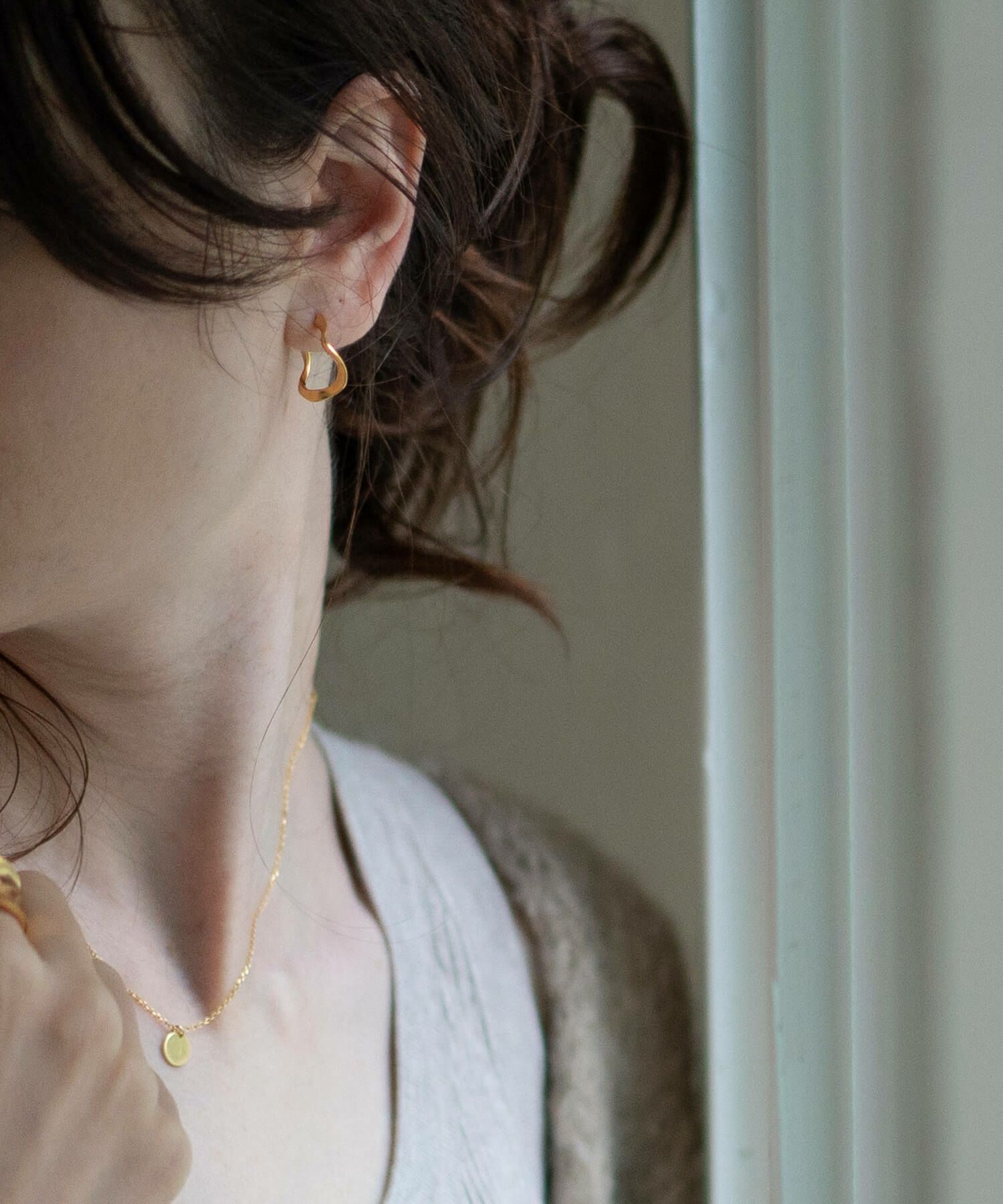 【訳ありアウトレット品】★通常価格→アウトレット価格 シルバー925 ピアス ウェーブ【 PIELE ピエル】 シルバー ゴールド ピアス Silver925 18K仕上げ 金属アレルギー対応 両耳用 フープピアス ピアス レトロ おしゃれ