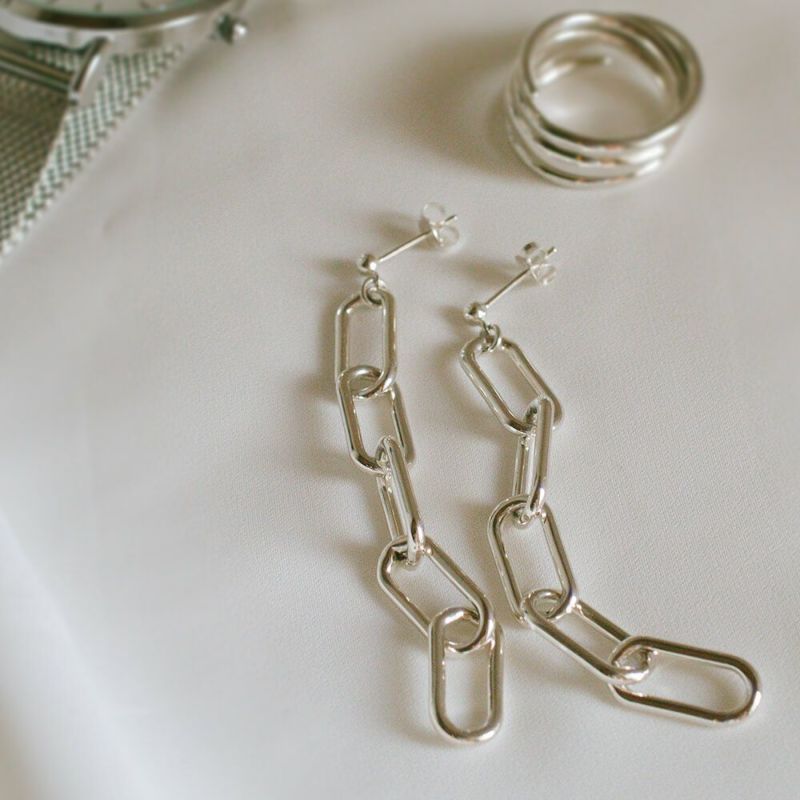 Swing Cunkey Chain Earrings VEERG -ヴェルグ- | Ops.(オプス)公式ストア