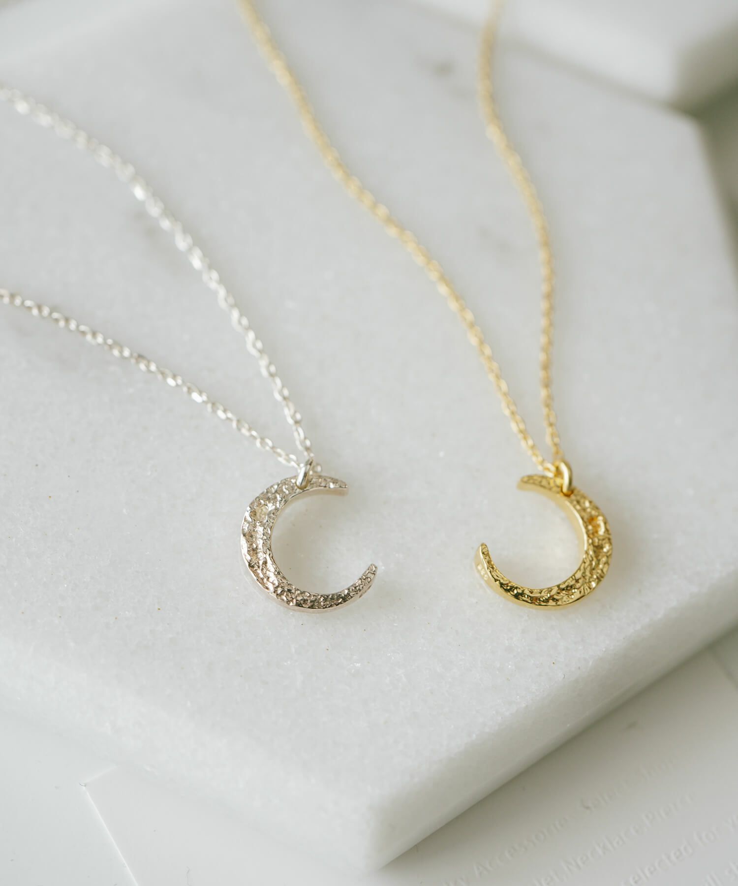 【訳ありアウトレット品】★通常価格→アウトレット価格 三日月 月 ネックレス レディース シンプル シルバー ネックレス 【Luneve ルネーブ】 クレセント ムーン 金属アレルギー対応 シルバー925 silver925 たたき 小豆チェーン 長さ48cm 51cm おしゃれ 大人 可愛い