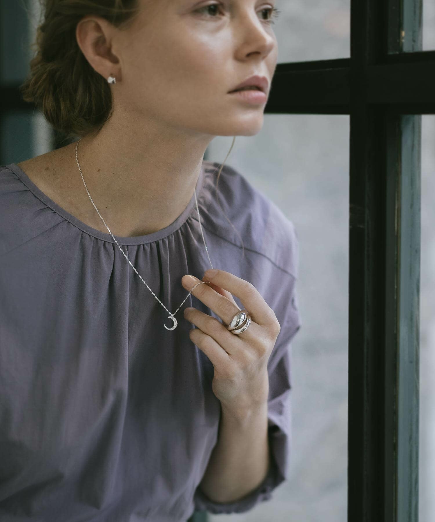 【訳ありアウトレット品】★通常価格→アウトレット価格 三日月 月 ネックレス レディース シンプル シルバー ネックレス 【Luneve ルネーブ】 クレセント ムーン 金属アレルギー対応 シルバー925 silver925 たたき 小豆チェーン 長さ48cm 51cm おしゃれ 大人 可愛い