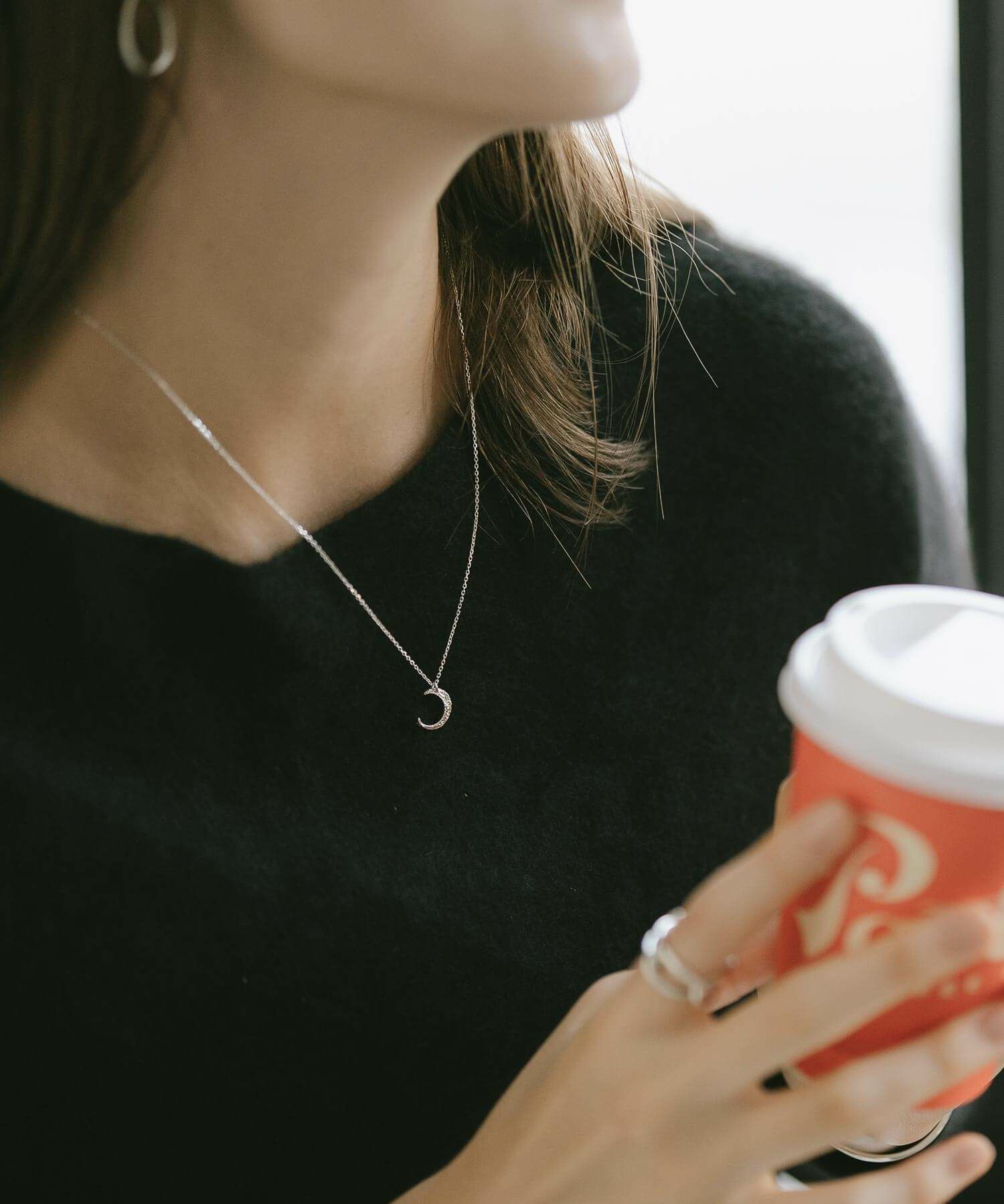 【訳ありアウトレット品】★通常価格→アウトレット価格 三日月 月 ネックレス レディース シンプル シルバー ネックレス 【Luneve ルネーブ】 クレセント ムーン 金属アレルギー対応 シルバー925 silver925 たたき 小豆チェーン 長さ48cm 51cm おしゃれ 大人 可愛い