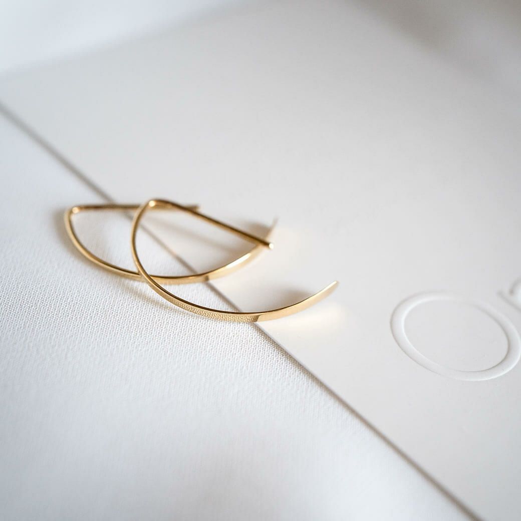 18k ピアス フープ 揺れる 18金 ピアス k18 ピアス 金属アレルギー 対応 レディース ジュエリー アクセサリー フープピアス フックピアス 小さめ 小ぶり 華奢 おしゃれ 人気 ピアス18k 金属アレルギー 華奢 プレゼント