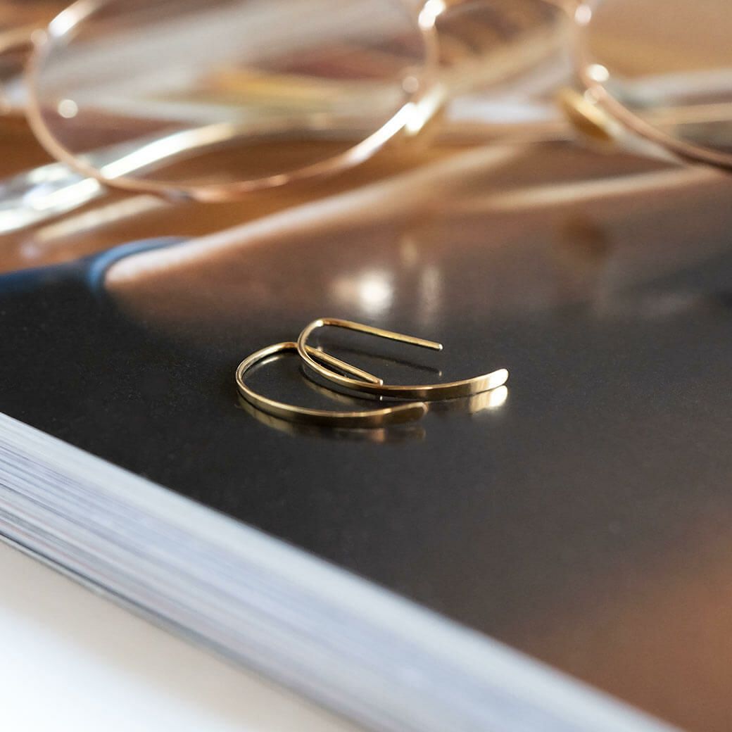 18k ピアス フープ 揺れる 18金 ピアス k18 ピアス 金属アレルギー 対応 レディース ジュエリー アクセサリー フープピアス フックピアス 小さめ 小ぶり 華奢 おしゃれ 人気 ピアス18k 金属アレルギー 華奢 プレゼント