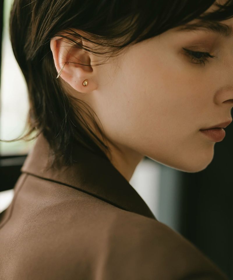 moeq ピアス 美品 - メルカリ moeq さんピアス