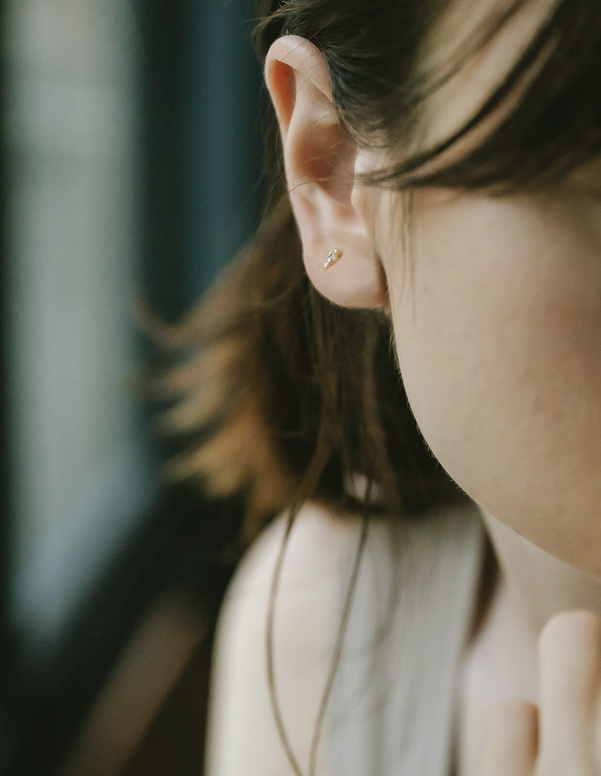 10k ピアス つけっぱなし 小さめ 天然ダイヤ 【MELE メレシリーズ】 ホースシュー クロス レディース ゴールド 10金 金属アレルギー 対応 レディース ジュエリー アクセサリー ピアス キャッチ k10 ダイヤモンドピアス