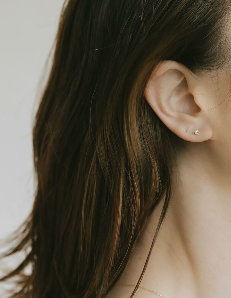10k ピアス ダイヤ つけっぱなし 小さめ【MELE メレシリーズ】　クロス 楽天市場】ミニピアス つけっぱなし ピアス 10k 小さめ 天然ダイヤ