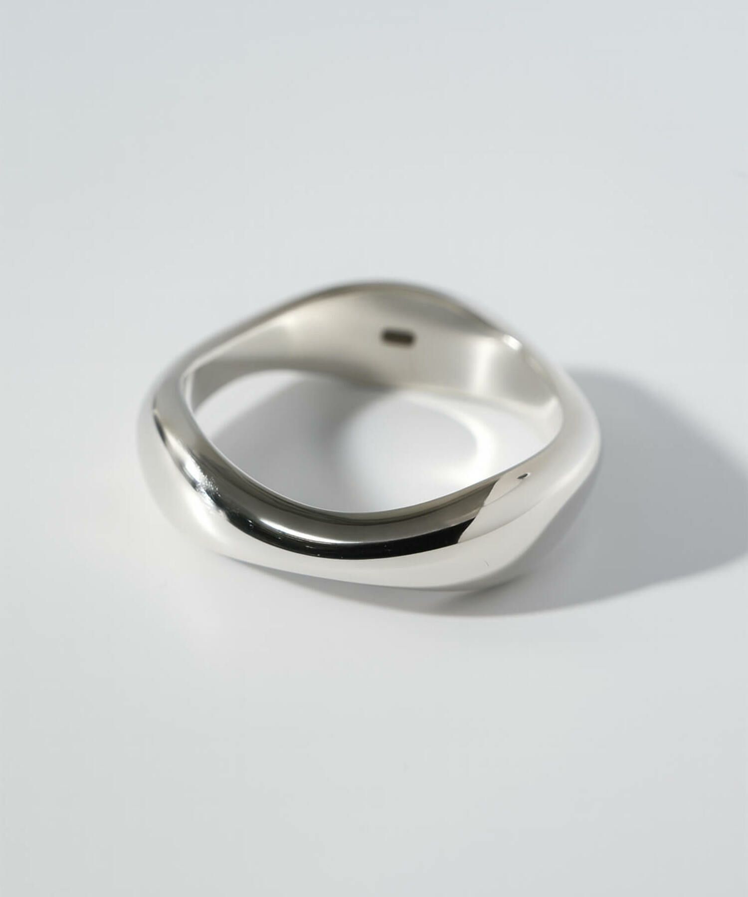 【訳ありアウトレット品】★通常価格→アウトレット価格シルバーリング シンプル 太め 【GREZIO グレジオ】 クラシック バンドリング ウェーブ レディース silver925 リング 925silver シルバー925 デザインリング カジュアル フォーマル 金属アレルギー 安心 指輪