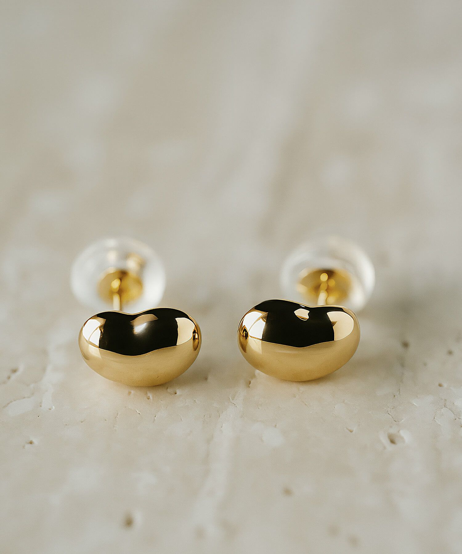 つけっぱなし ピアス ピアス 18金 レディース セカンドピアス k18 軸太 【MOLLICA-GRAND モリカ・グラン】 ポスト長め 18k 小ぶり 金属アレルギー 対応 レディース ジュエリー アクセサリー プレゼント カジュアル おしゃれ セカンドピアス シンプル ぷっくり 豆 エッグ 軽量