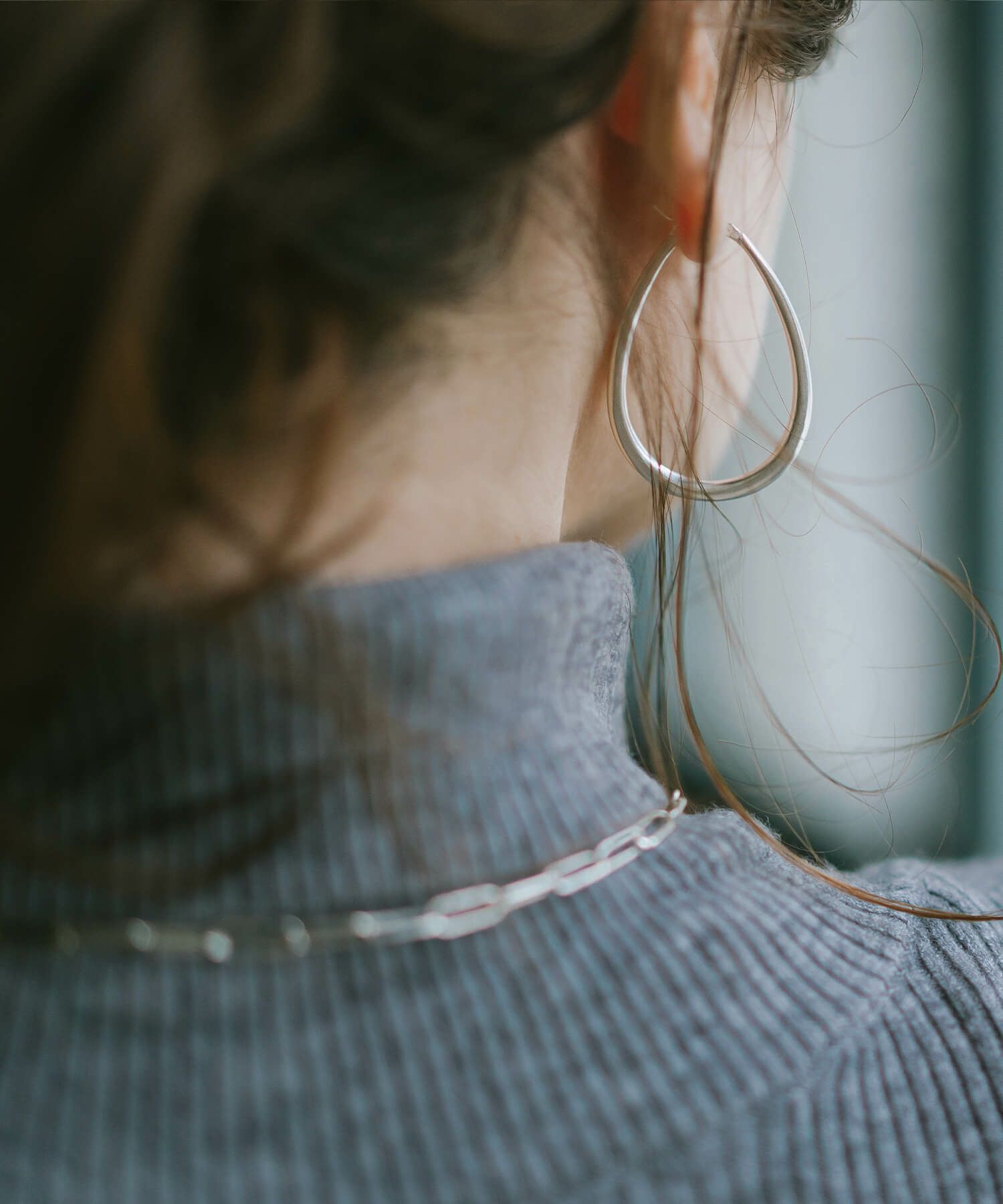 【訳ありアウトレット品】★通常価格→アウトレット価格 シルバー ゴールド ピアス フープ【Tilk ティルク】18K仕上げ 揺れる ドロップピアス オーバル フープピアス Silver925 両耳用 大ぶり ピアス ロングピアス レトロ キャッチレス 長さ4.5cm ピアス シルバー マット