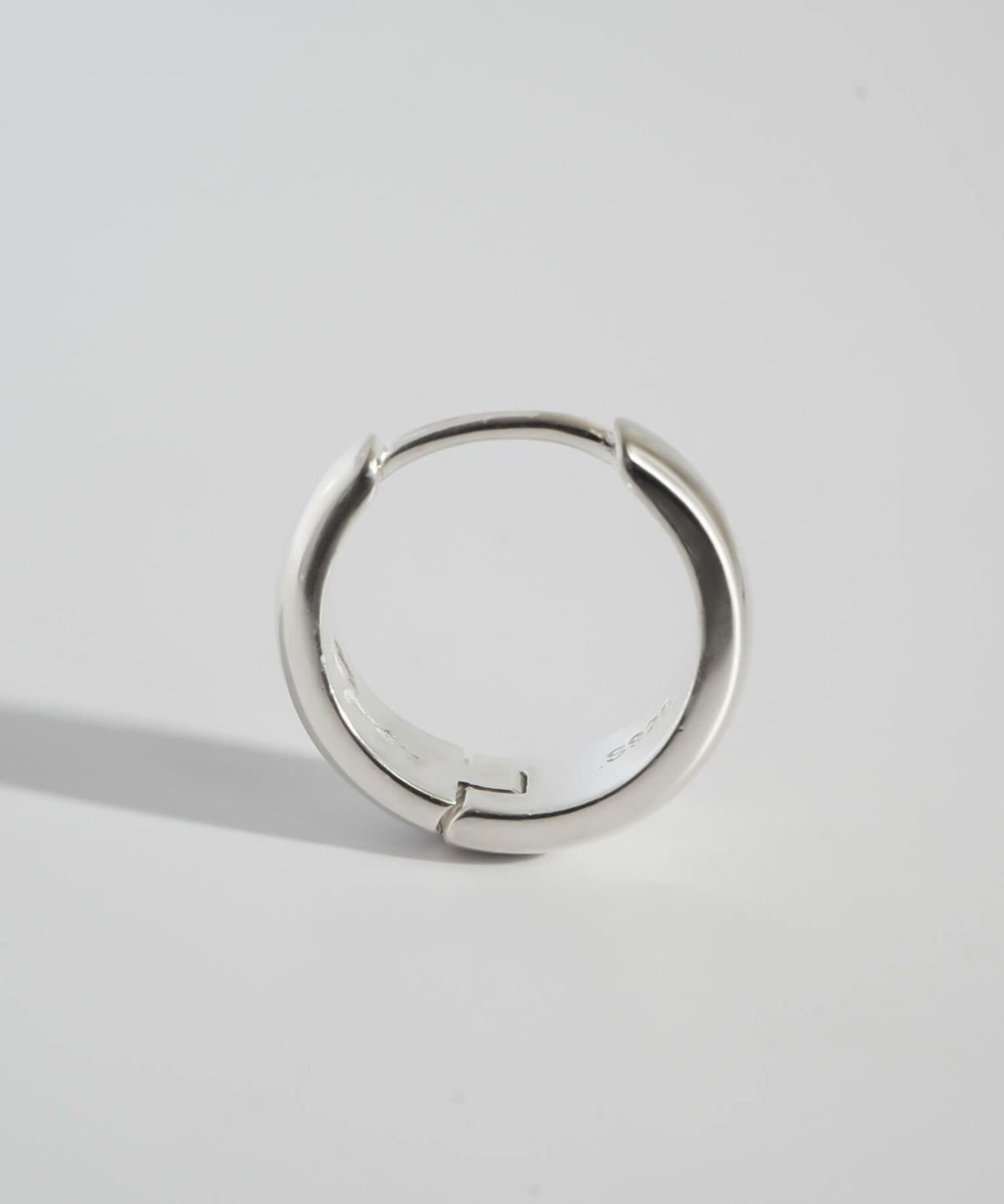 金属アレルギー対応 高品質シルバー925製。