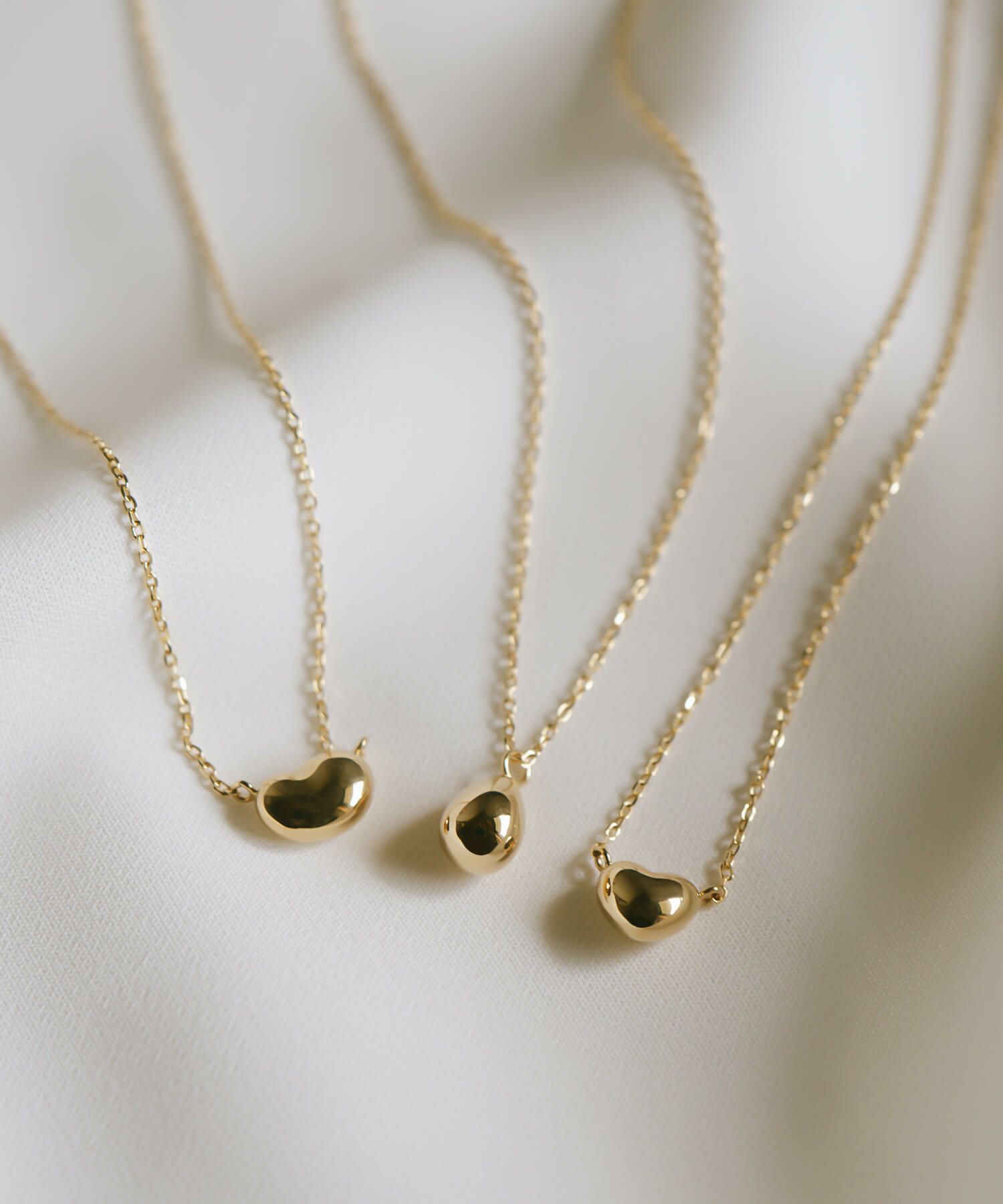 18kネックレスチェーンイエローゴールド【MOLLICAモリカ】18金金属アレルギー対応レディースジュエリーネックレスアクセサリーk18クリスマスギフト女性プレゼント大人カジュアルおしゃれシンプルぷっくりハートエッグモチーフ楕円