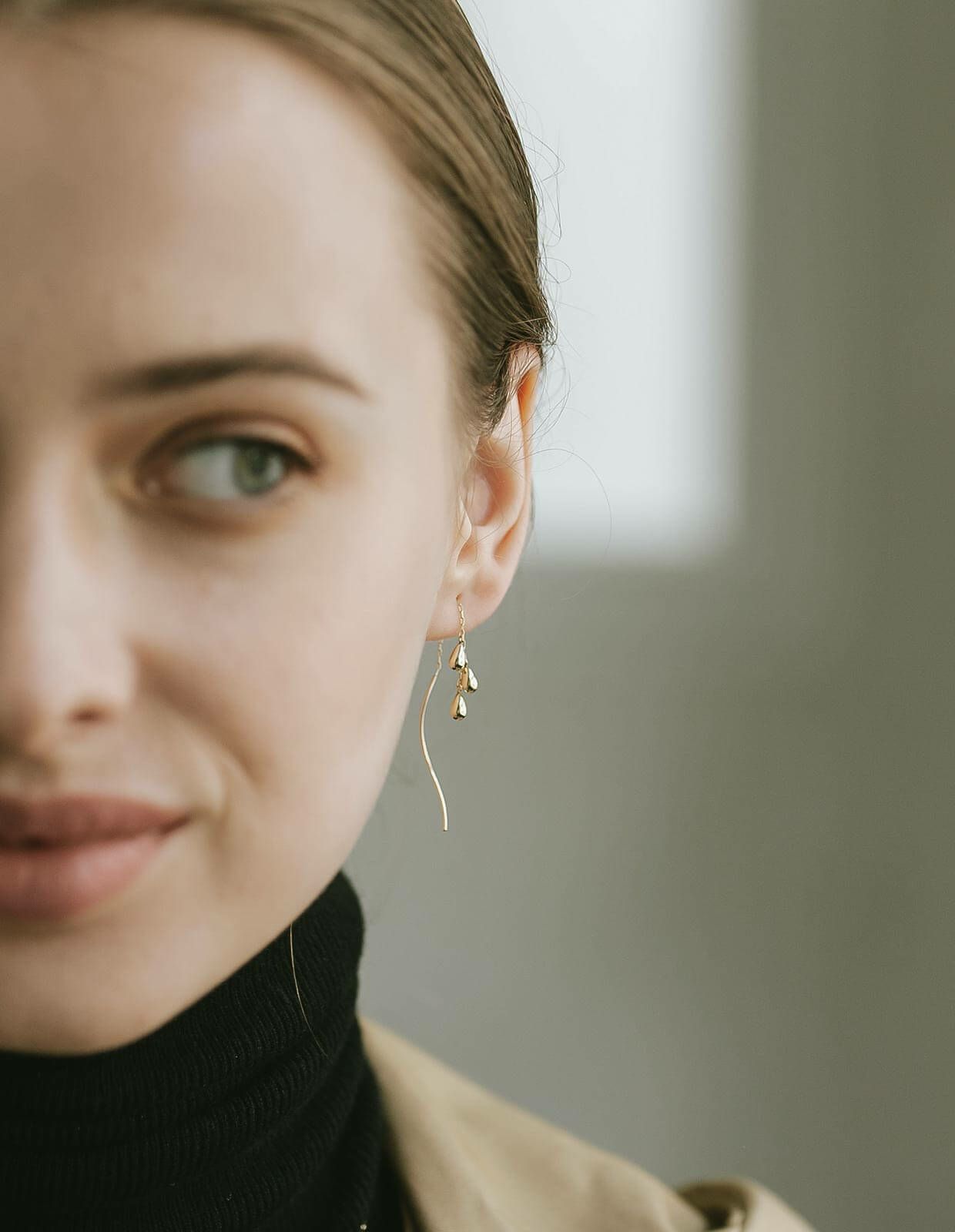 ピアス金属アレルギーゴールド10kアメリカンピアス【nero-dpeネロウ・ダングルピアス】チェーンピアス揺れるかわいいドロップ雫しずくレディースジュエリーアクセサリーイエローゴールド細い極細華奢トレンド上品流行スタイリッシュ