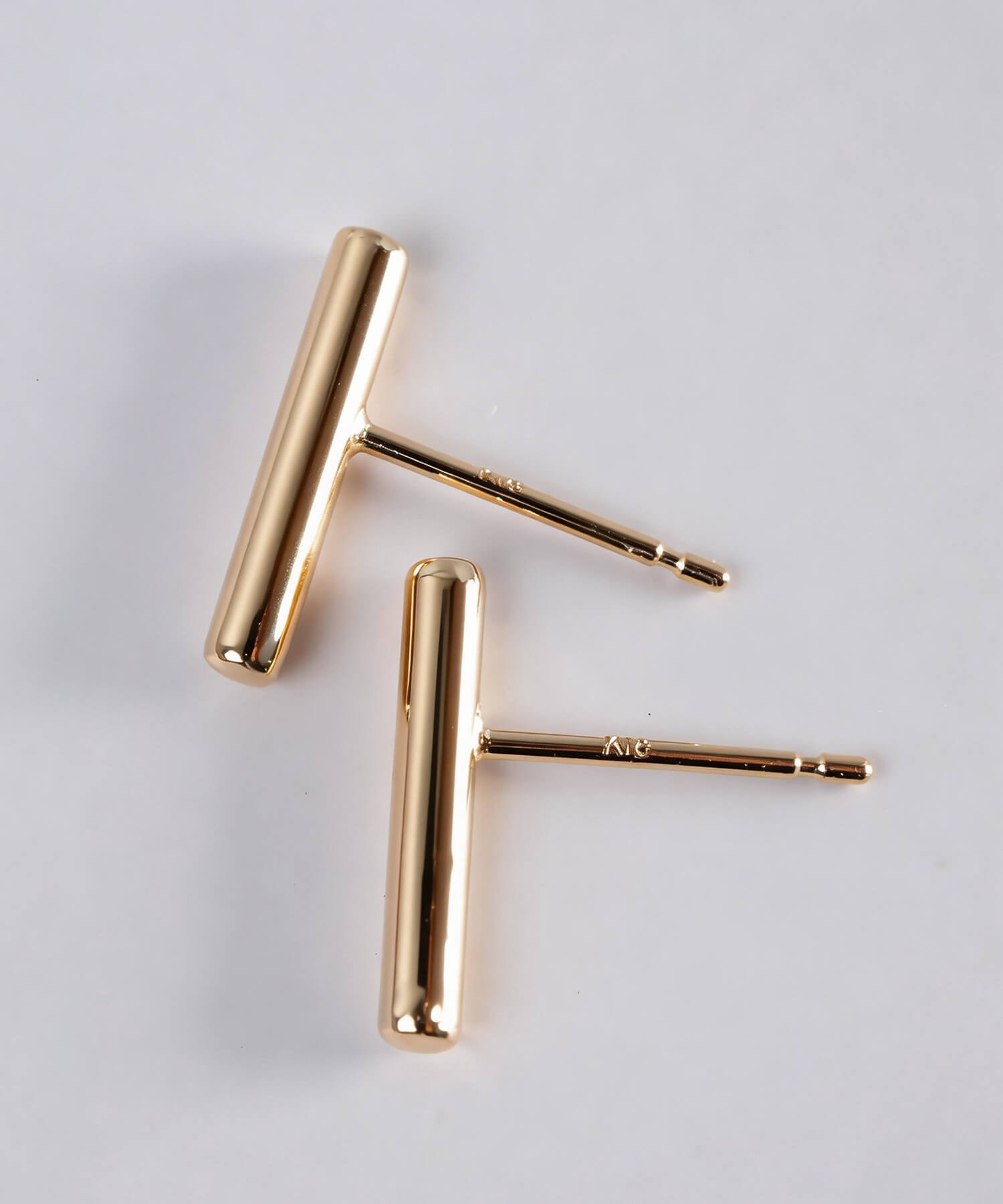 18kつけっぱなしピアス金属アレルギーキャッチ【silpha-peシルファ】k1818金ピアスゴールド小さめ小ぶり小さいシンプルイエローゴールド上品繊細エレガント可愛いカジュアルフォーマルレディースジュエリーアクセサリー