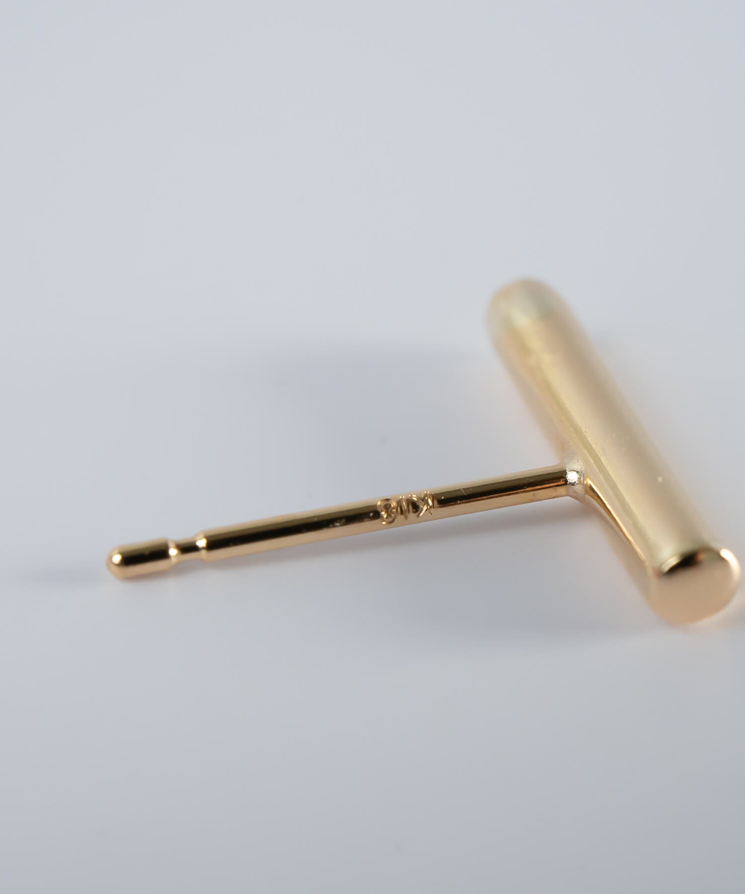 18kつけっぱなしピアス金属アレルギーキャッチ【silpha-peシルファ】k1818金ピアスゴールド小さめ小ぶり小さいシンプルイエローゴールド上品繊細エレガント可愛いカジュアルフォーマルレディースジュエリーアクセサリー