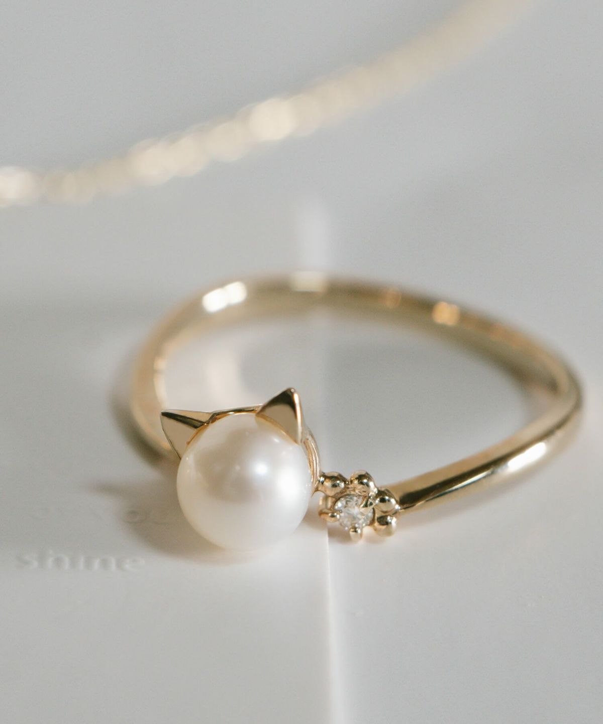 【売上を医学研究寄付】猫パールリングレディースK10ゴールド【fortuna-cat-rフォルトゥナ・キャットリング】淡水パールアコヤ真珠黒真珠ダイヤモンドアミュレット真珠パールかわいい大人可愛いアクセサリーネコねこグッズ猫雑貨プレゼント