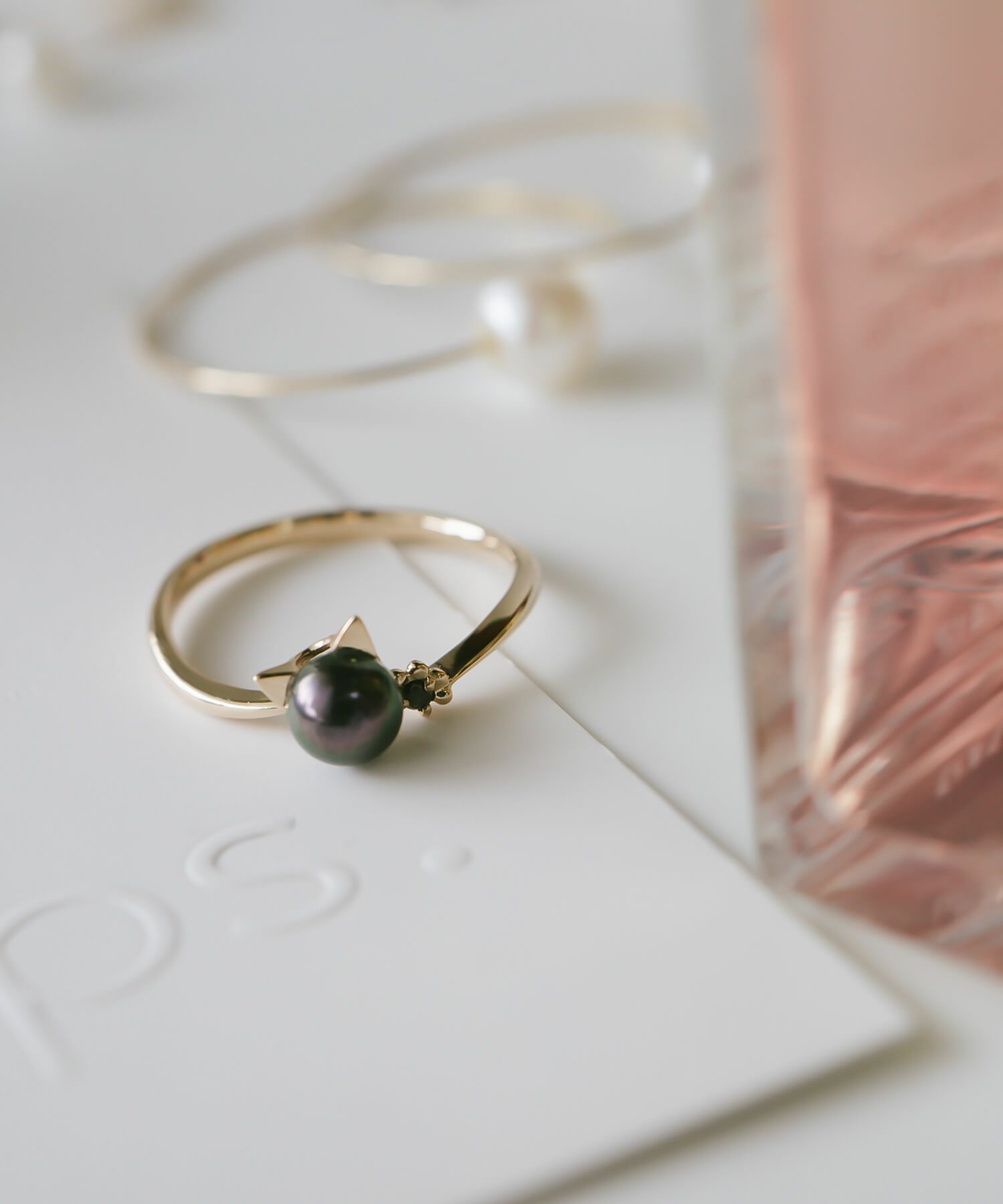 売上を医学研究寄付】 猫 パール【fortuna-cat-r フォルトゥナ