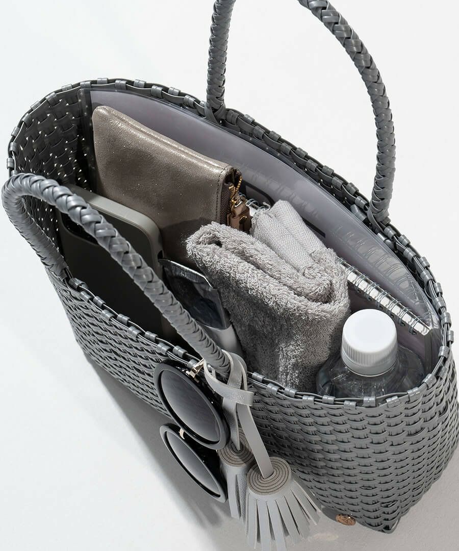 夏バッグ メルカドバッグ かごバッグ トートバッグ レディース 軽い ミニトート ビニールバッグ プールバッグ【Bacerra ベセラ Sサイズ】マルシェバッグ エコバッグ アウトドア カゴバッグ シンプル 可愛い お守り チャーム プレゼント ブランド HAYNI ヘイニ