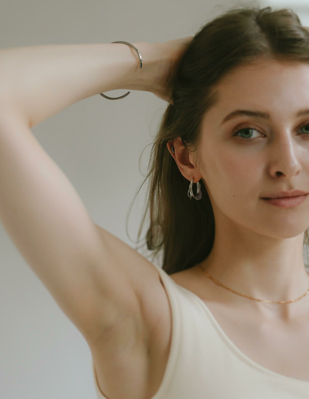 バングルレディースシルバーゴールド【RUKKIUルッキウ】華奢バングル細め細いオープンC型シルバー92518金仕上げ18kk18金属アレルギー対応バングルシンプルカジュアル腕時計スキンジュエリー