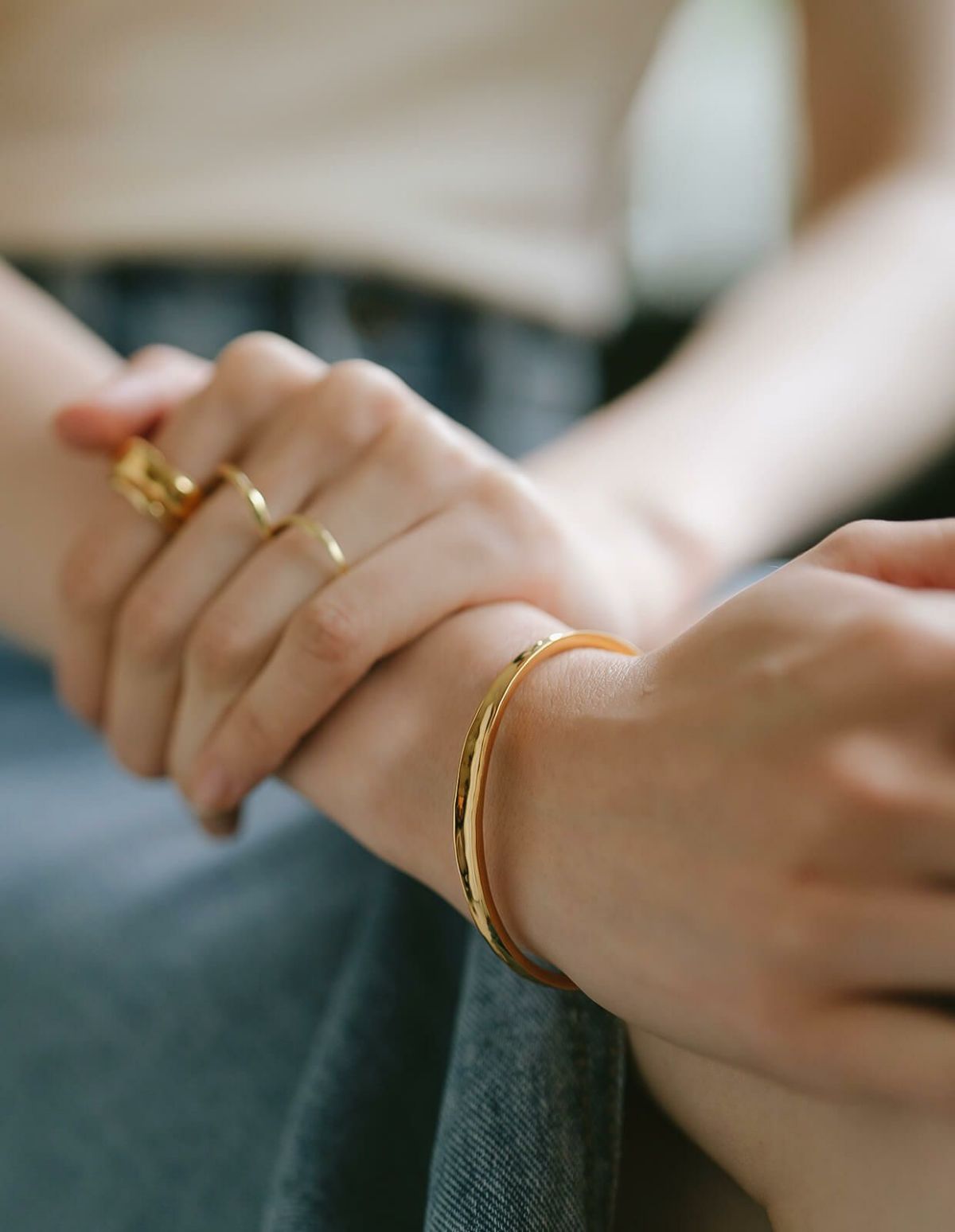 バングルレディースシルバーゴールド【RUKKIUルッキウ】華奢バングル細め細いオープンC型シルバー92518金仕上げ18kk18金属アレルギー対応バングルシンプルカジュアル腕時計スキンジュエリー