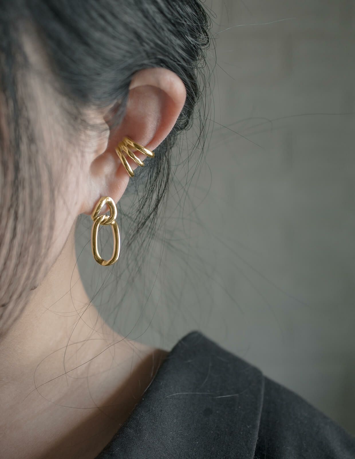 イヤーカフシンプルレディースシルバー925ノンホールピアスピアリング大ぶり【RHENEレーネ】18kゴールド仕上げイヤリングSilver925金属アレルギー対応片耳用フックピアスカジュアルフォーマルおしゃれ