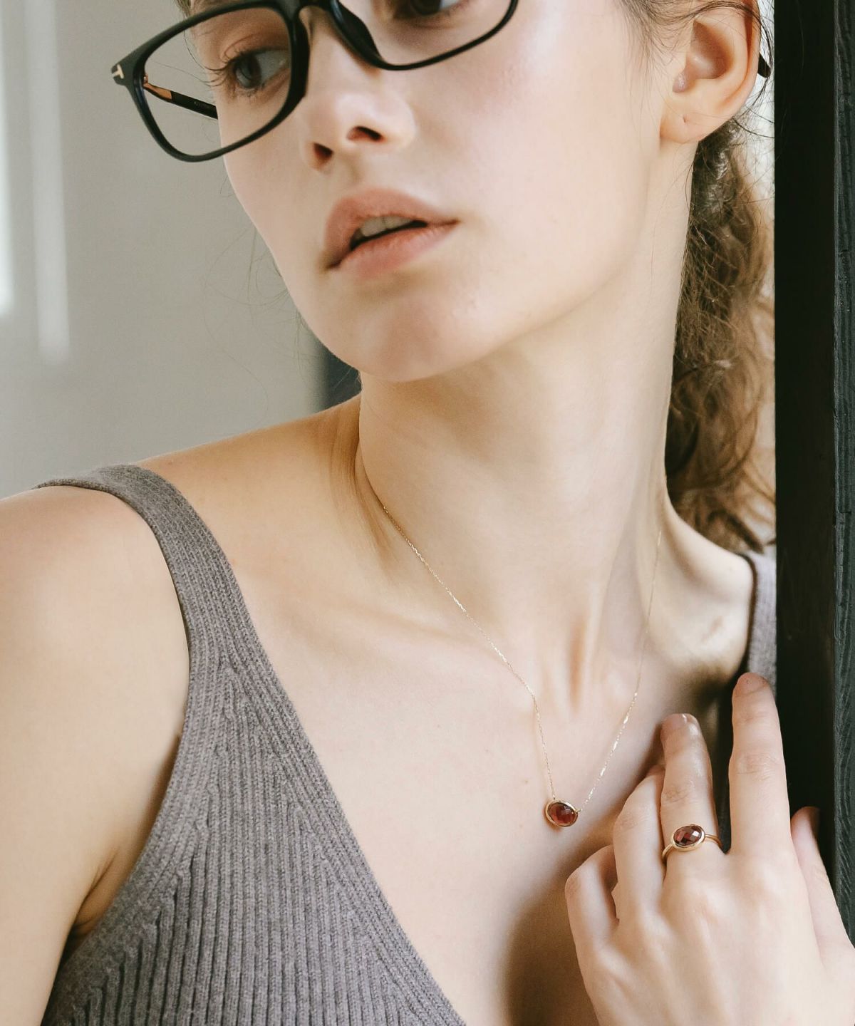 ネックレス　レディース　ブランド 天然石 ネックレス シンプル ガーネット 赤