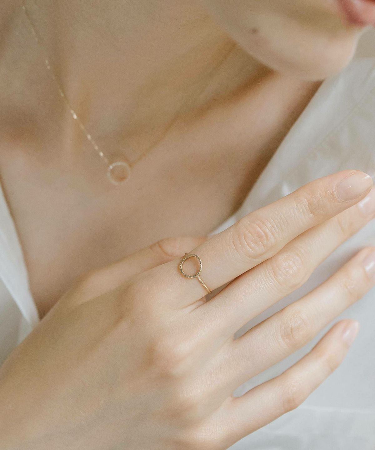 リングゴールド10k【fossole-ringフォッソーレ】k10リング10金ダイヤモンドリング50代スリム40代30代誕生日プレゼント女性オーバルリングメレダイヤ金属アレルギー対応細い極細華奢リング重ね付けトレンド上品流行スタイリッシュ