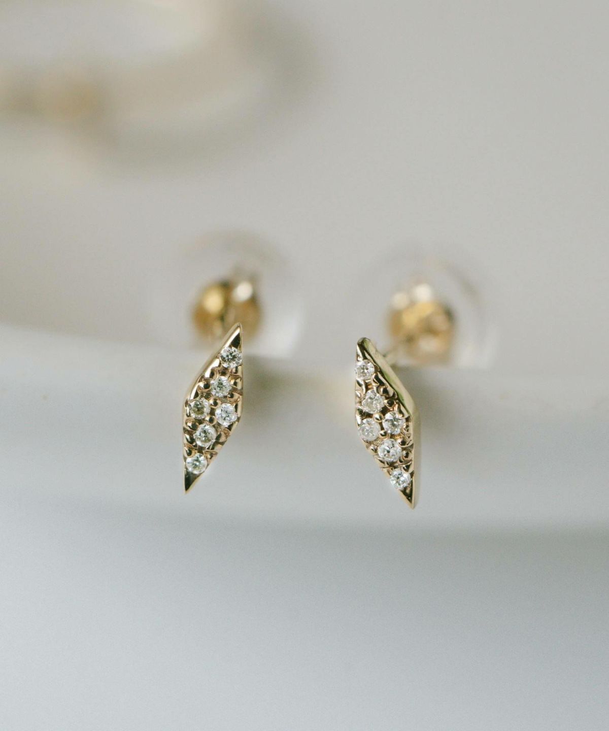 ひし形ゴールド金属アレルギー対応ピアスかわいい可愛い【fostellaフォステラ】ピアスおしゃれシンプルつけっぱなし目立たないダイヤモンドピアス女性誕生石極小ダイヤピアス10kk1010金ピアスレディース小さい大人