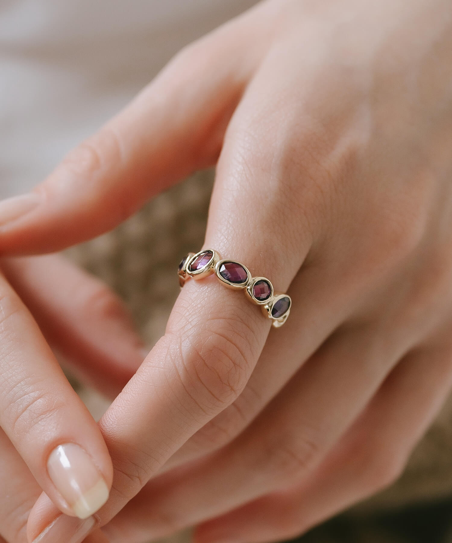 エタニティリング 人気 ブランド 天然石 普段使い ゴールド 大きめ カラフル アメジスト